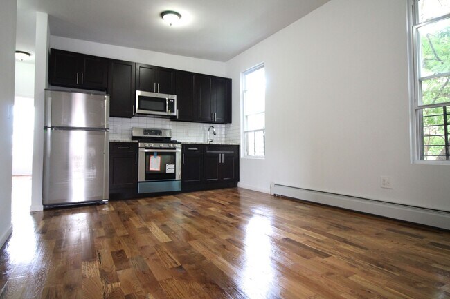 Building Photo - 291 Bonner Pl