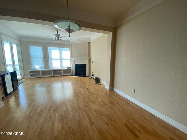 Foto del edificio - 3001 W 10th St