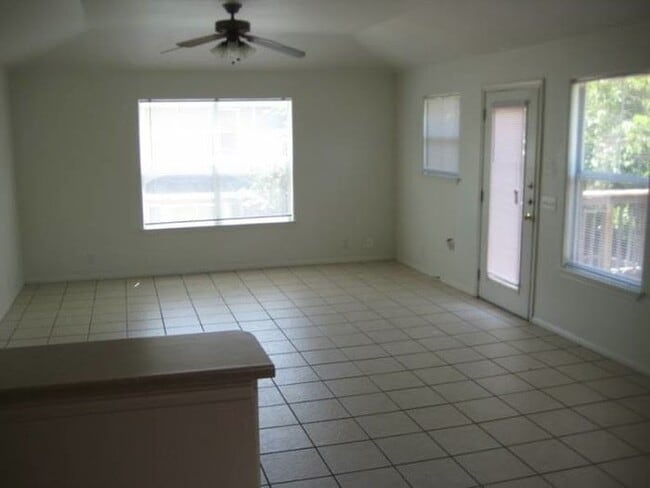 Building Photo - 106 Franklin Blvd