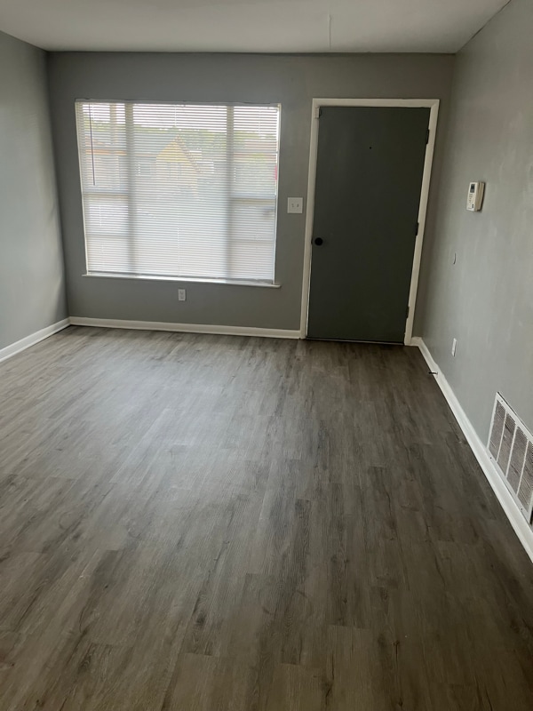 Foto del edificio - 328 10th Ave SW