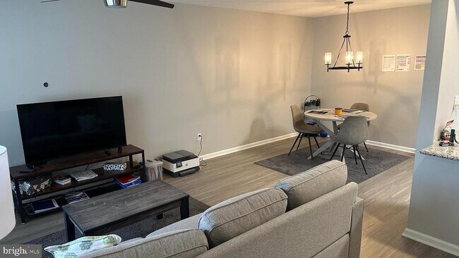Foto del edificio - 401 Ferris Ln