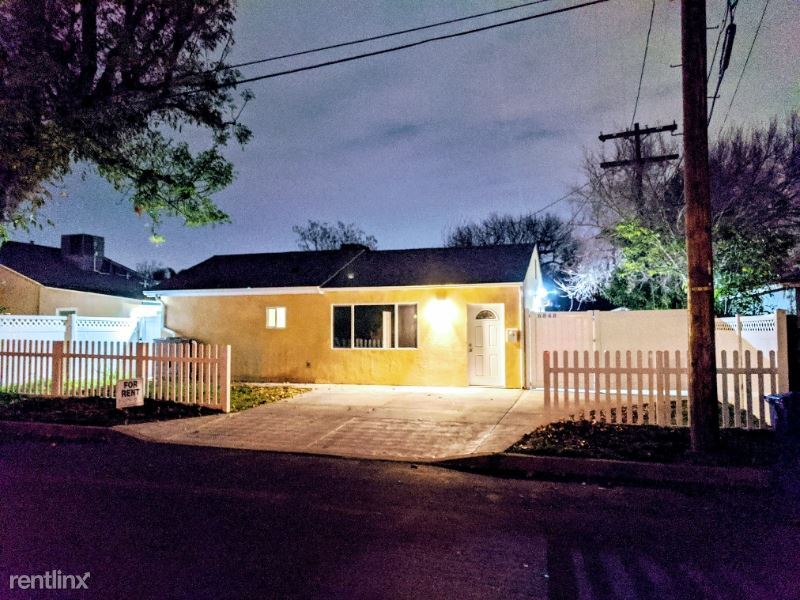 Primary Photo - 2 br, 2 bath House - 6848 Willis Ave.,