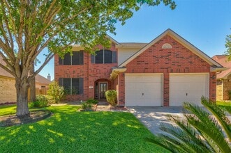 Building Photo - 2610 Ledgebrook Ln