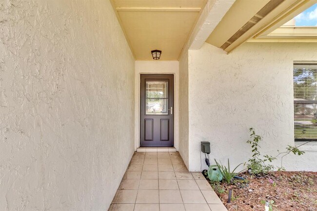 Building Photo - 12033 Molucca Ct