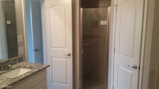 Building Photo - 3 br, 2 bath House - 4012 Wagon Wheel Dr