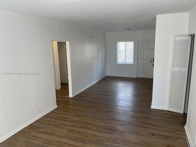 Building Photo - 247 NW 83rd St