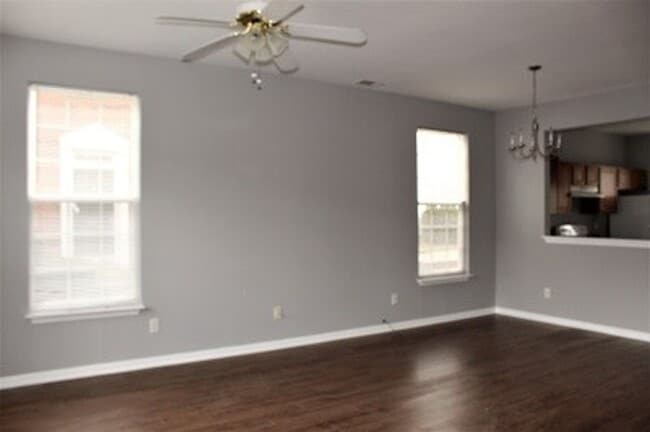 Building Photo - 3BR/2.5BA Townhome in Cobblestone Cove, Mo...