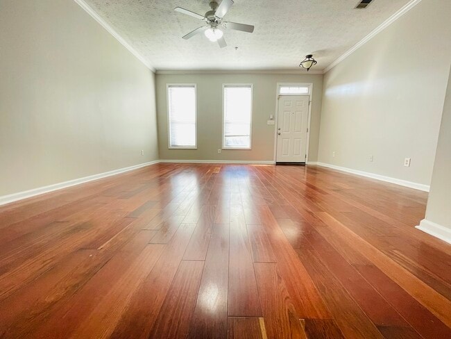 Building Photo - 2615 Avery Park Cir