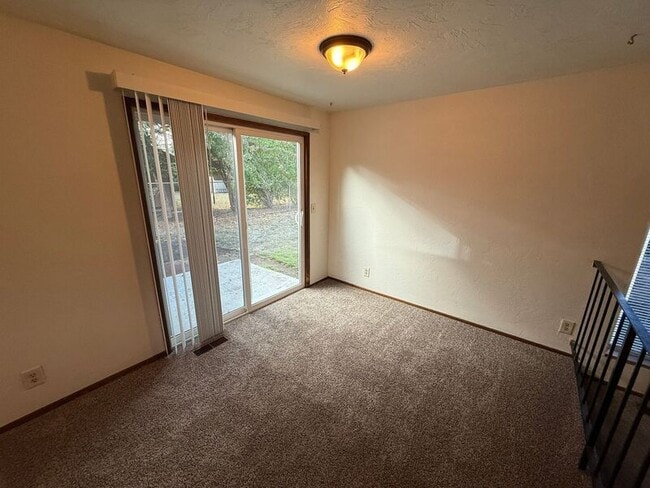 Foto del edificio - 2907 Moraga Ave SE