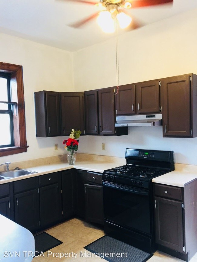 Foto del edificio - 1309 E Carson St