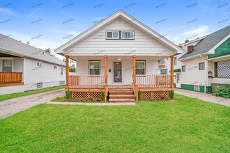 Building Photo - 10817 Park Heights Ave