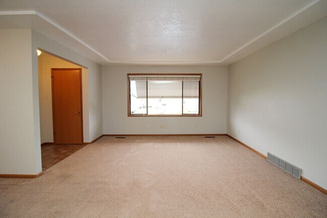 Foto del edificio - 230-230 SE 52nd Ave