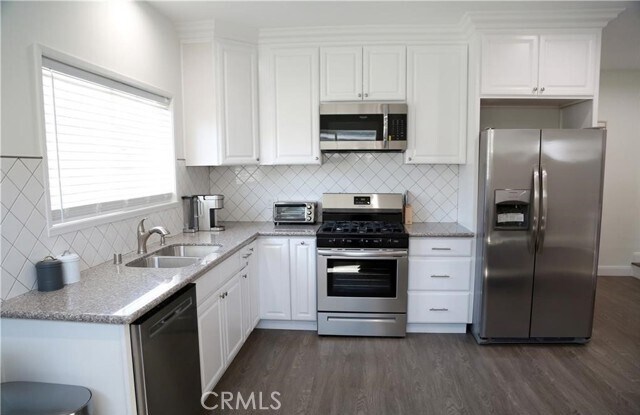 Foto del edificio - 8358 Marla Ave