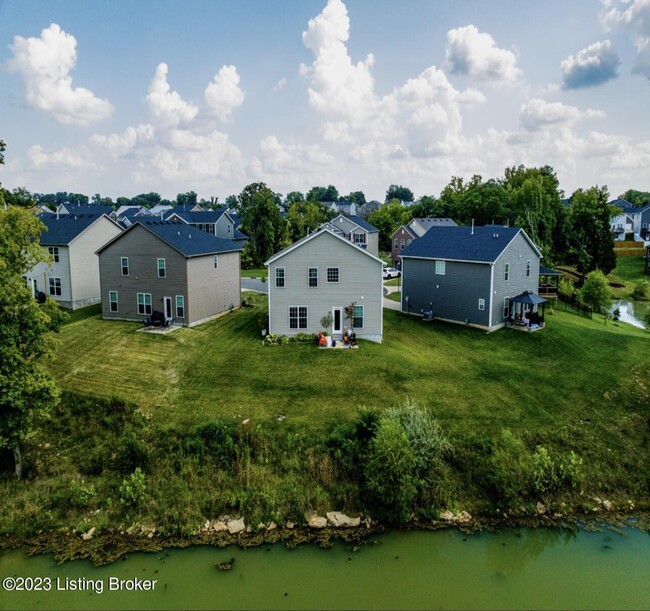 Building Photo - 7903 Cascade Falls Cove