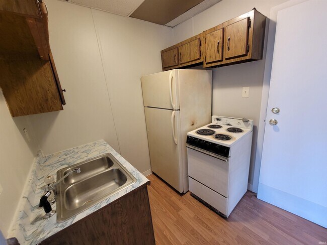 Foto del edificio - 901 W Beardsley Ave