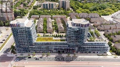 Building Photo - 9471 Yonge St