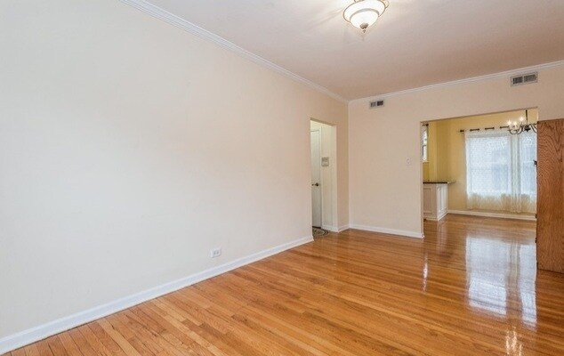 Foto del edificio - 1624 W Farwell Ave