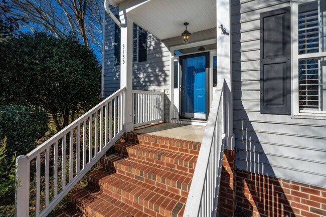 Building Photo - 3135 Lariat Ridge Dr