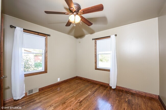 Foto del edificio - 4N225 Briar Ln