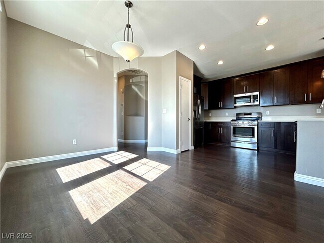 Building Photo - 6706 Black Oil Dr