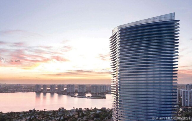 Foto del edificio - 18975 Collins Ave