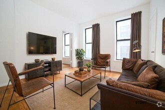 Building Photo - 225 W 110th St