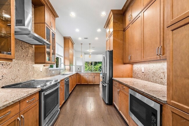 Photo - 11401 Pointe Midtown Dr Townhome