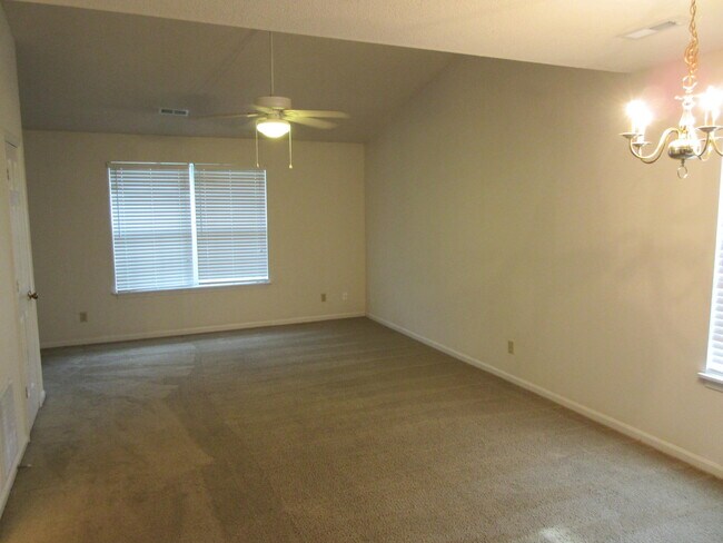 Foto del edificio - 3577-3579 Prescott Dr