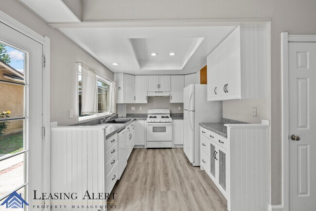 Building Photo - 25769 Quilla Rd