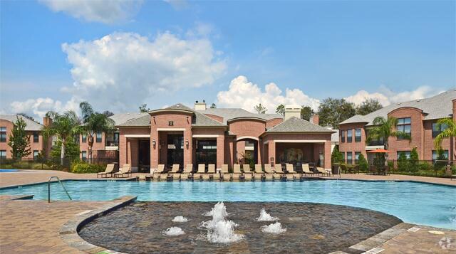 San Cierra Apartments Houston Tx Pool San Cierra