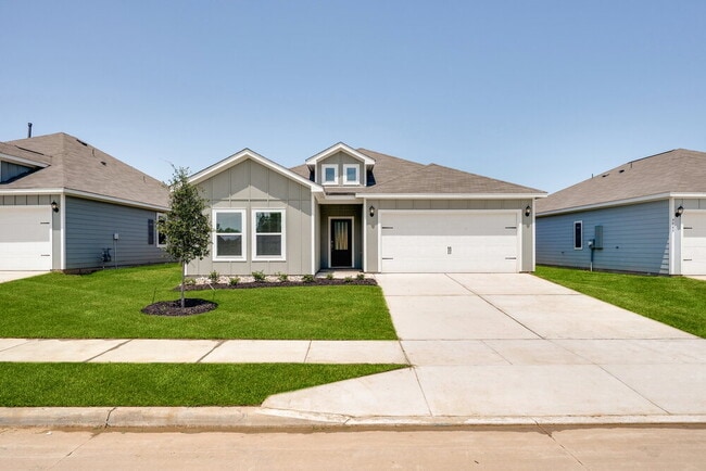 Building Photo - 1308 Tilton Dr