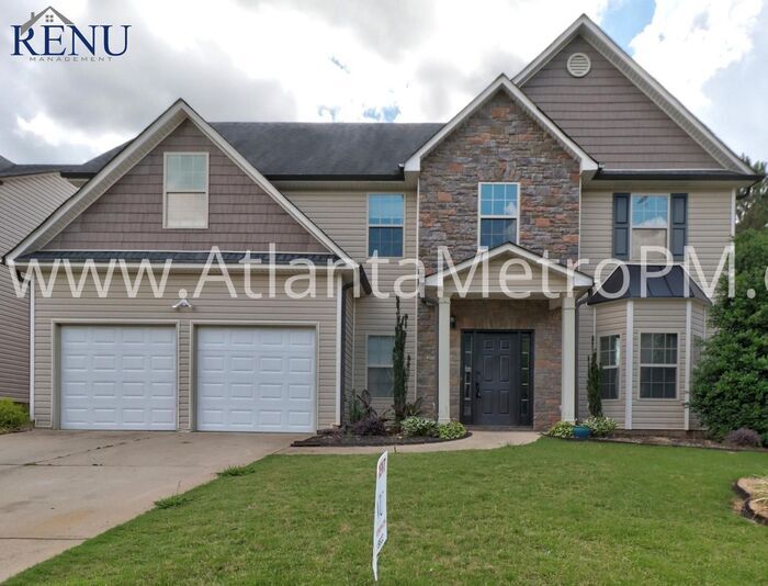 Available Now! 4 bedrooms 2.5 baths House for Rent in Dallas, GA