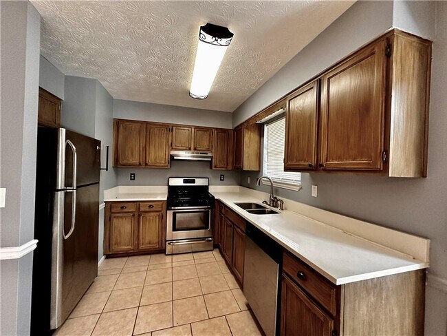 Foto del edificio - 1028 Huntington Pl SE