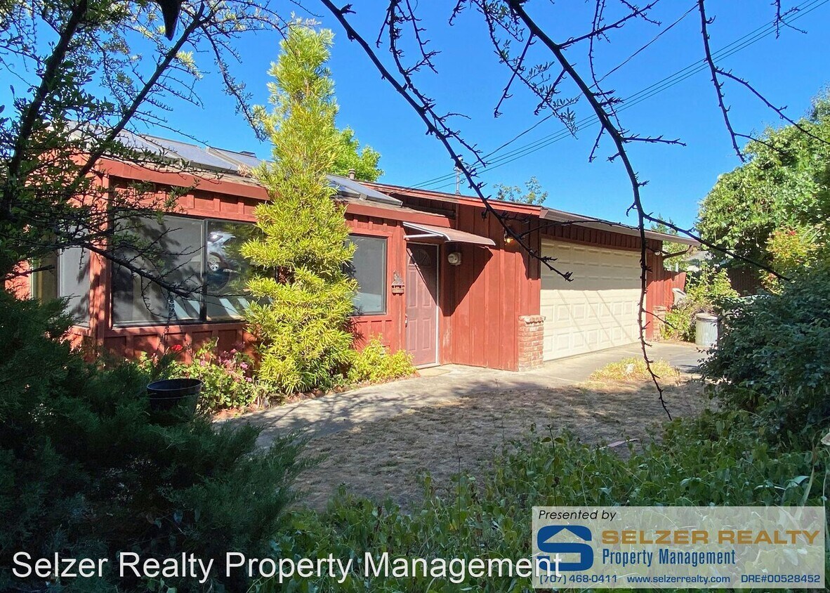 Primary Photo - 3 br, 2 bath House - 850 Isola Way