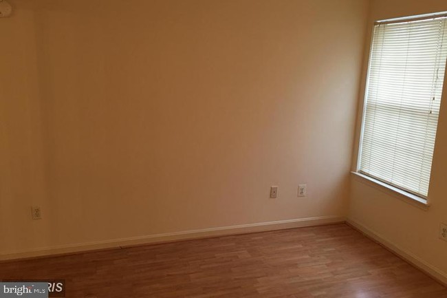 Building Photo - 14017 Vista Dr