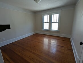Building Photo - 510 S Carolina Ave