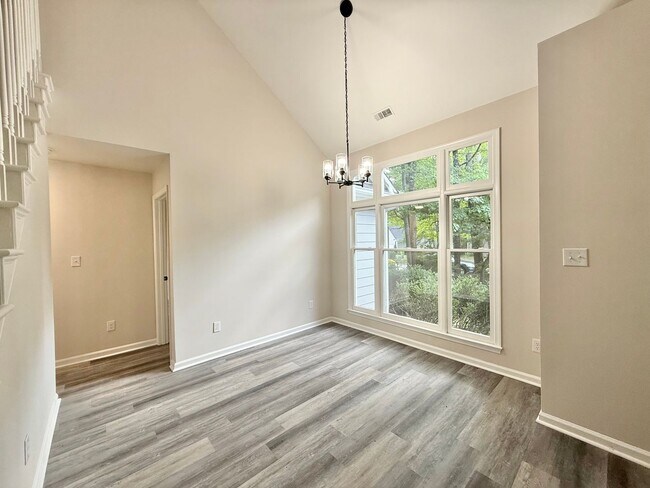 Building Photo - Newly Remodeled 3BD, 2.5BA Knightdale Home with a Fenced Yard Near Tons of Shopping and Dining Op...