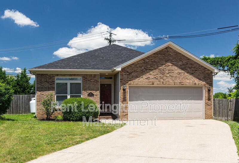 Photo - 749 Whispering Brook Trce