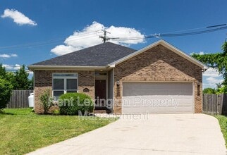 749 Whispering Brook Trce