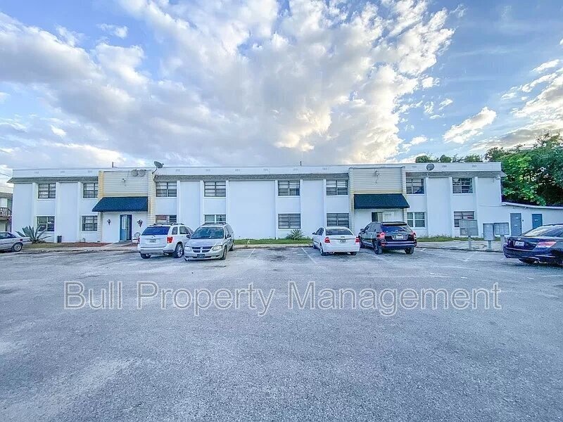 Primary Photo - 38 S Ortman Dr