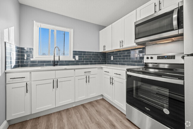 140 Silver Lane 10-B remodel - 140 Silver Ln
