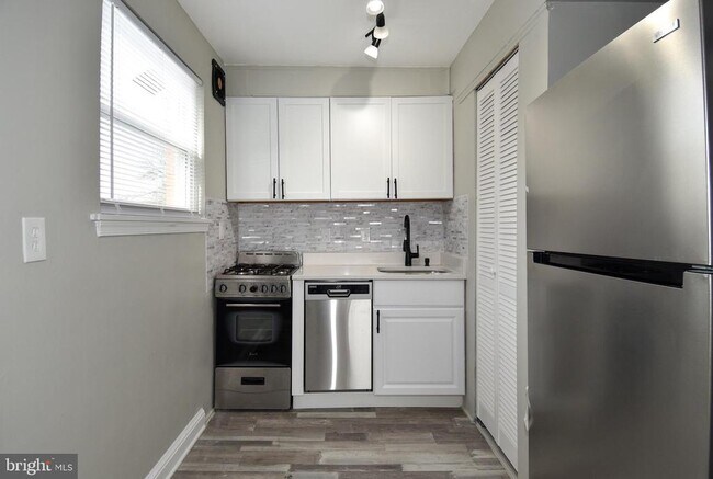 Foto del edificio - 8208 Bellefonte Ln