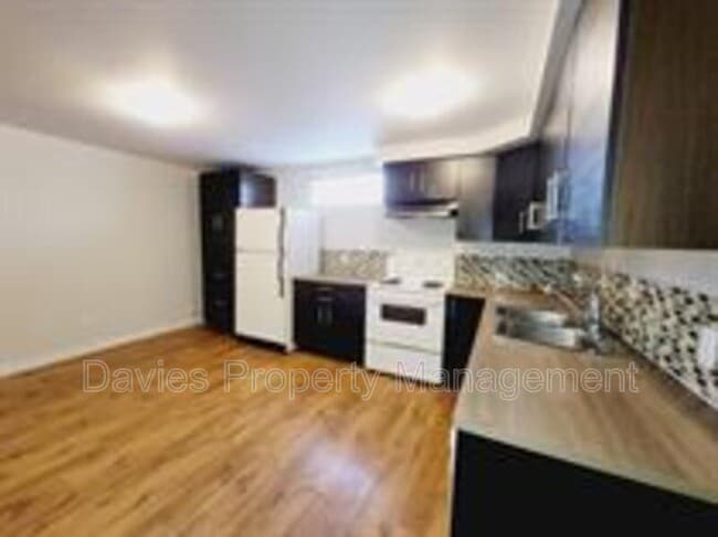 Building Photo - 7823-132A 132a Ave NW