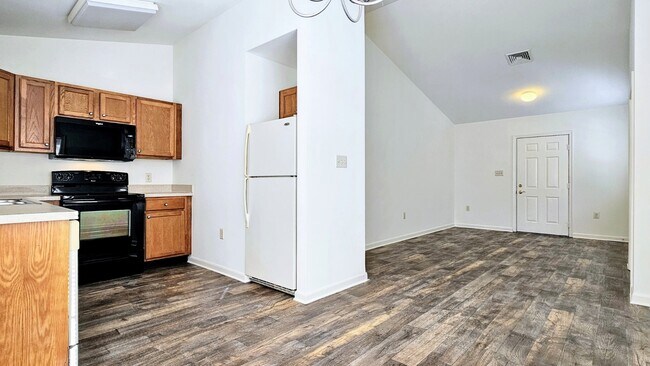 Foto del edificio - 680 Wallingford Rd