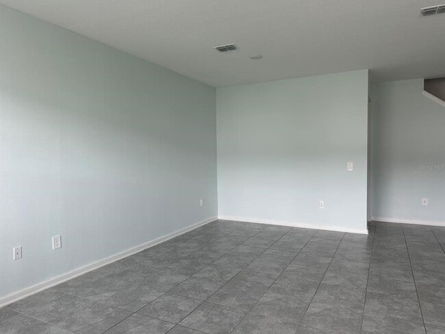Building Photo - 265 Bogey Dr