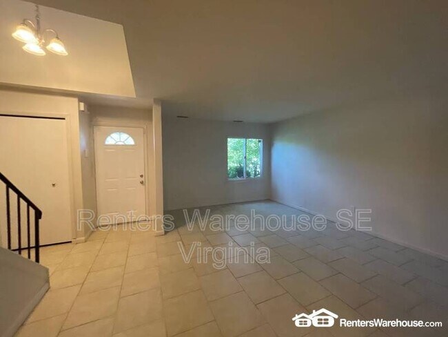 Building Photo - 5705 Morningside Ct