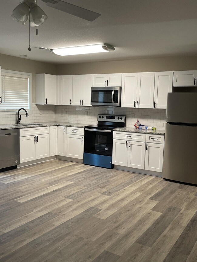 1027 Worthington Blvd, Maryville, TN 37801 Townhome Rentals in