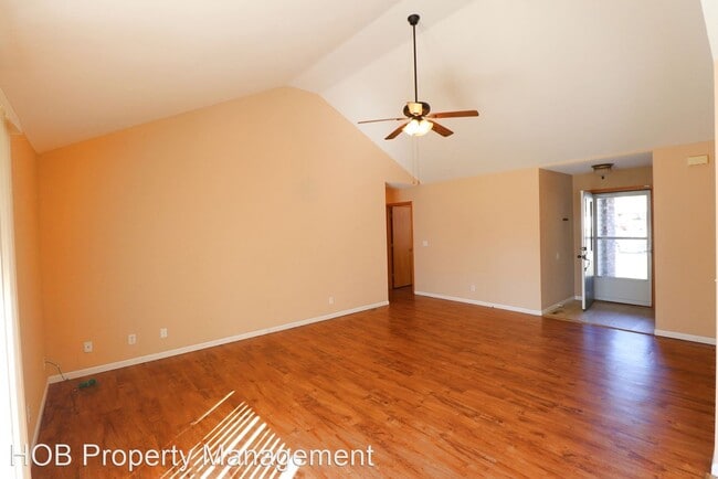 Building Photo - 3 br, 2 bath House - 3093 S Overhill Ct