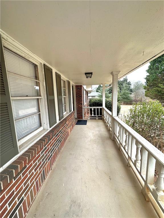 Building Photo - 1421 Nalley Cir