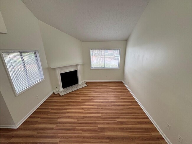 Foto del edificio - 2004 Parkaire Crossing